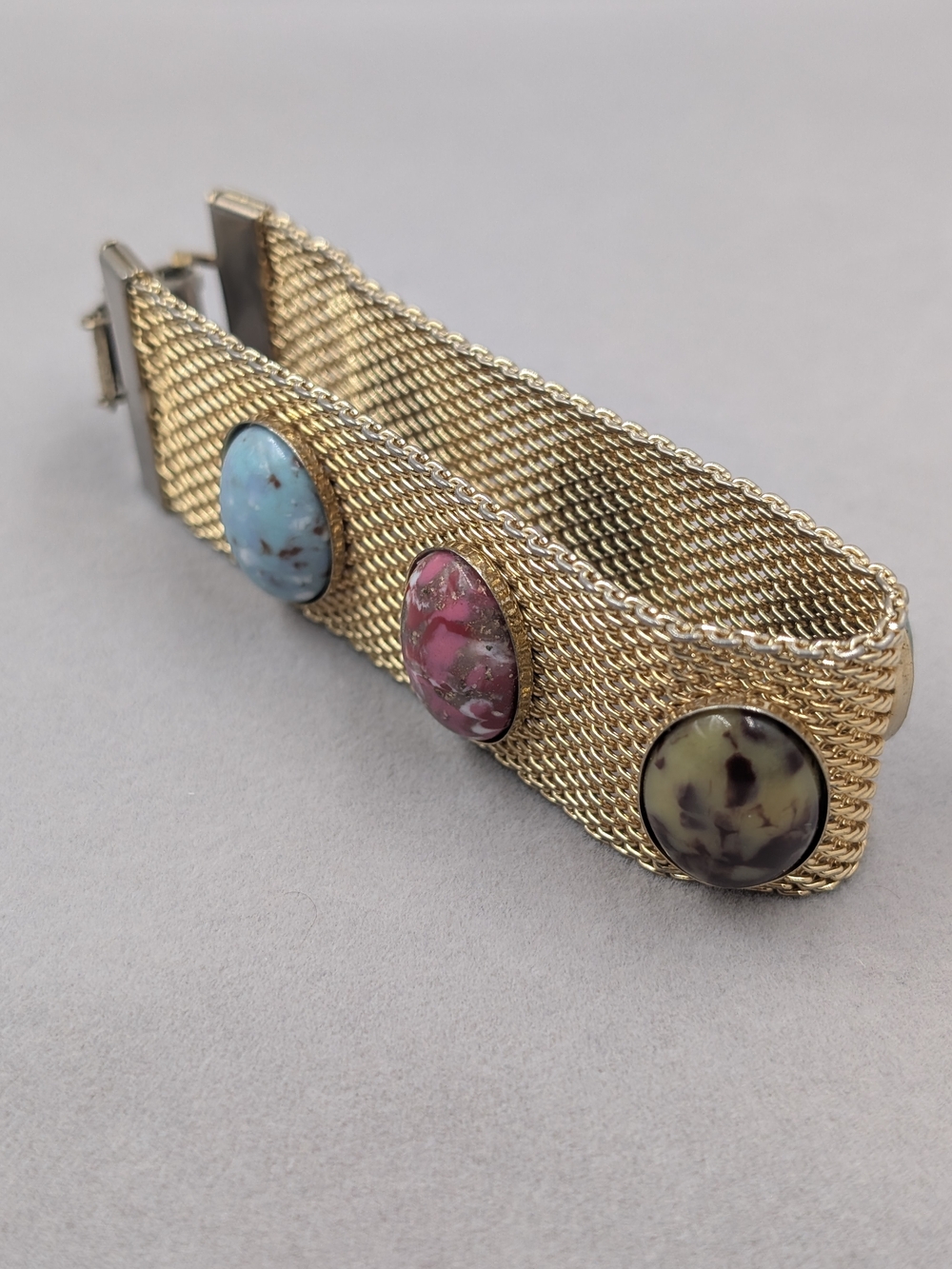 1974 Sarah Coventry Sonnet Multicolor Cabochon Mesh Bracelet | 0235
